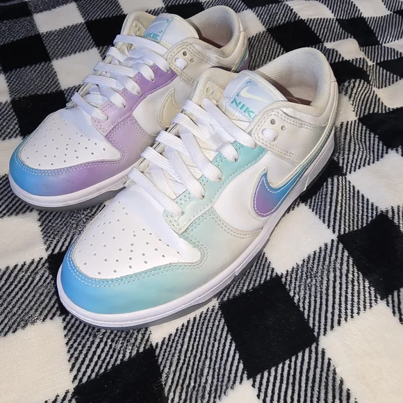 Nike Dunk Low Unlock Your Space Wmns Size 8 - Picture 1 of 8